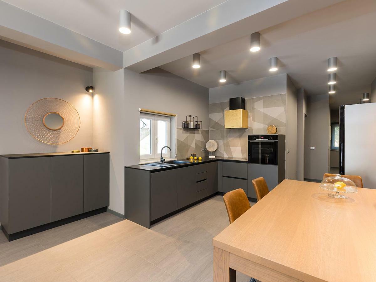 Magnolia - Modern Apartment Near City Center And Sea Poreč Kültér fotó